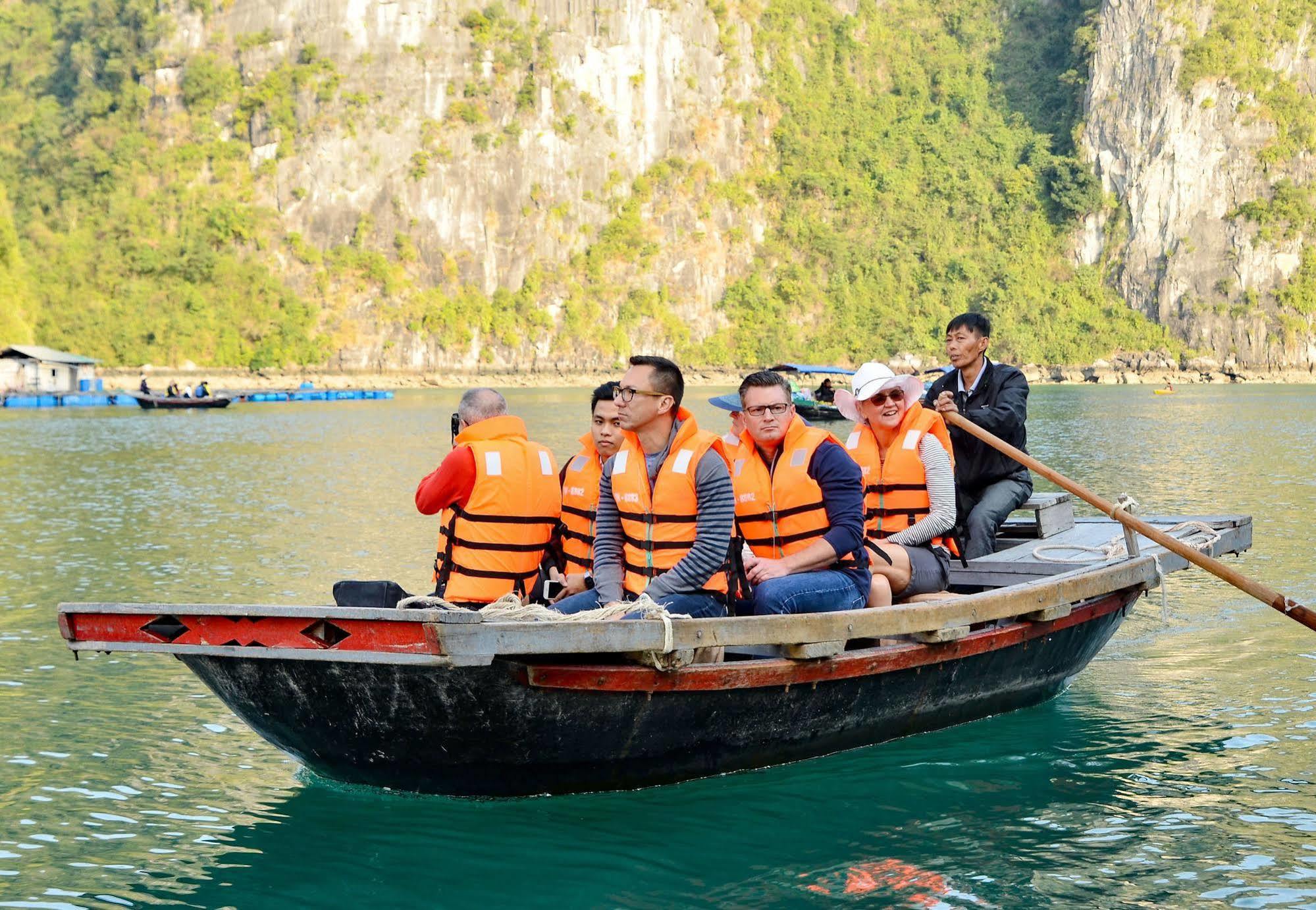 Paradise Sails Cruise Ha Long Exteriér fotografie